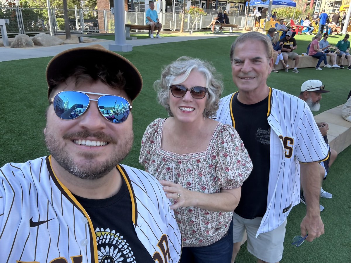 Brownski99's tweet photo. #ForTheFaithful https://t.co/8RcQ4rWJJj