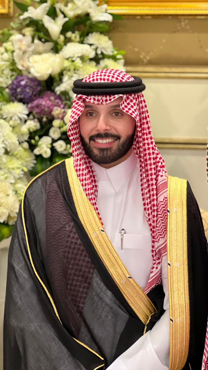 01/أغسطس/2025 🤍💍

من اعماق قلبي اشكر كل من شرفني بحضوره حفل زواجي  ..
ولكل من بارك ودعا لنا عن قرب أو عن بعد ، وحتى من حالت الظروف دون حضوره ، غمرتوني بمشاعركم وكلماتكم الطيبة
وفرحتي كانت أجمل واكبر بوجودكم
واسأل الله ان يديم الود والمحبة بيننا ، ويكتب لنا ولكم السعادة ♥️