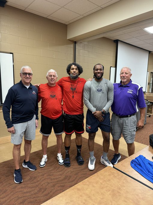 Coach “Neh” Horace tweet media