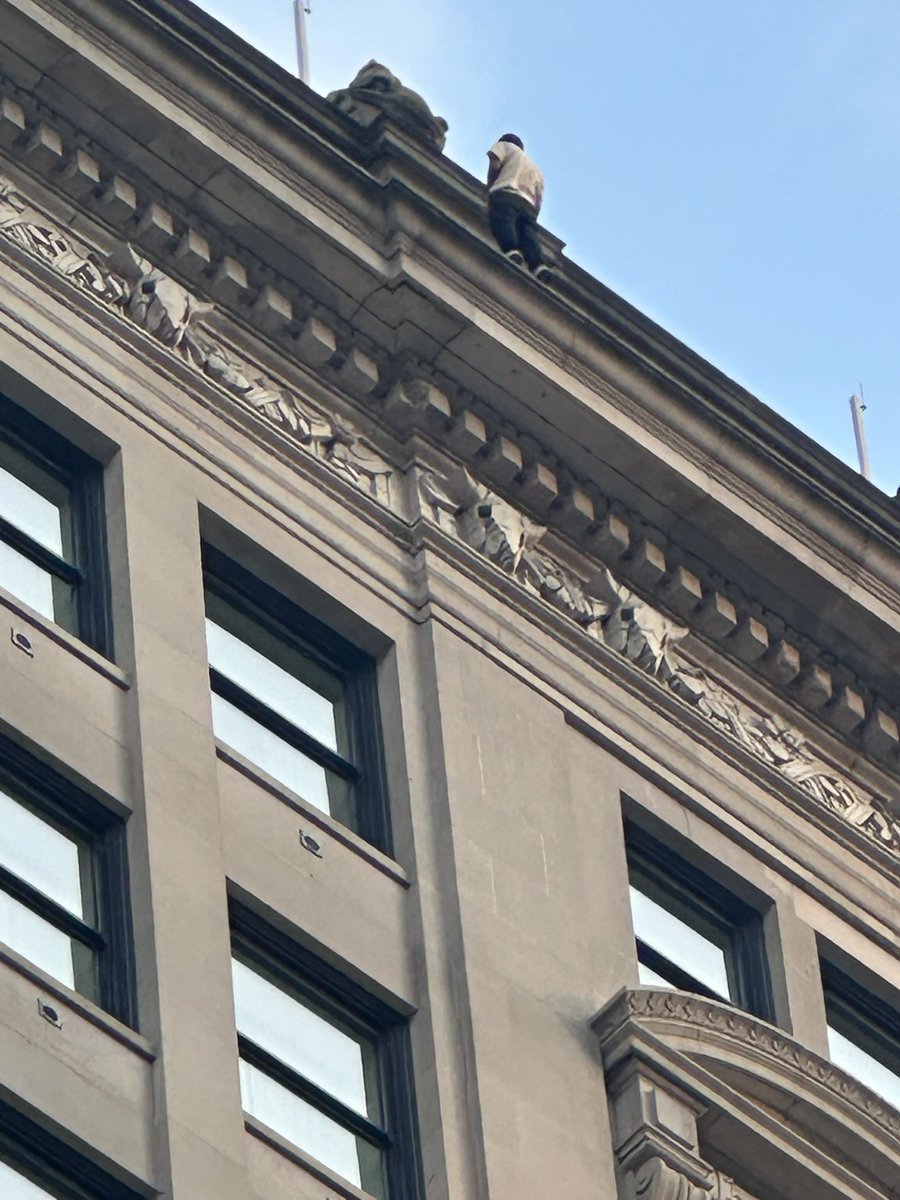 Arnold R. Witt tweet media