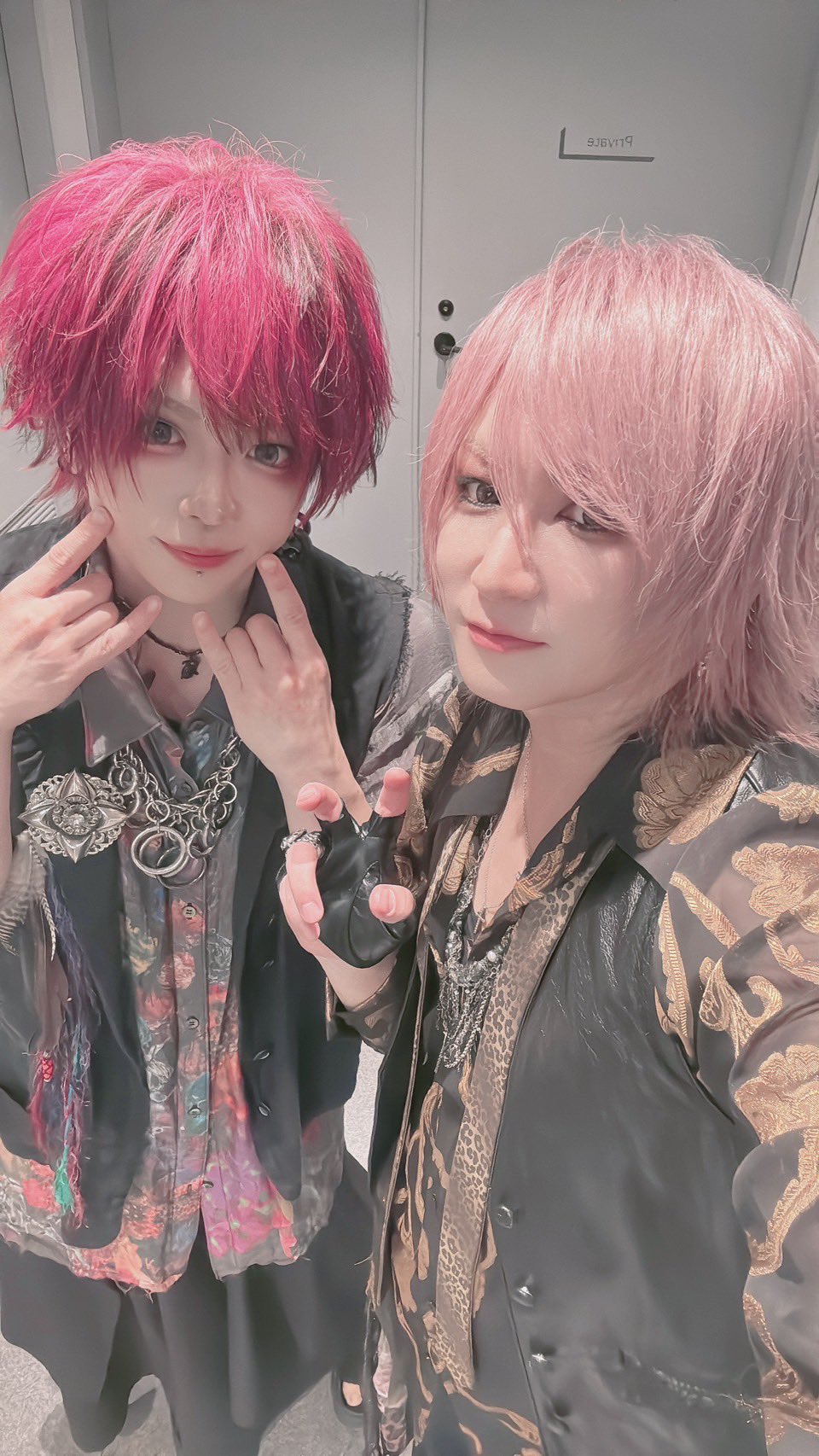 Tohya@vistlip (@tohya_vistlip) / X