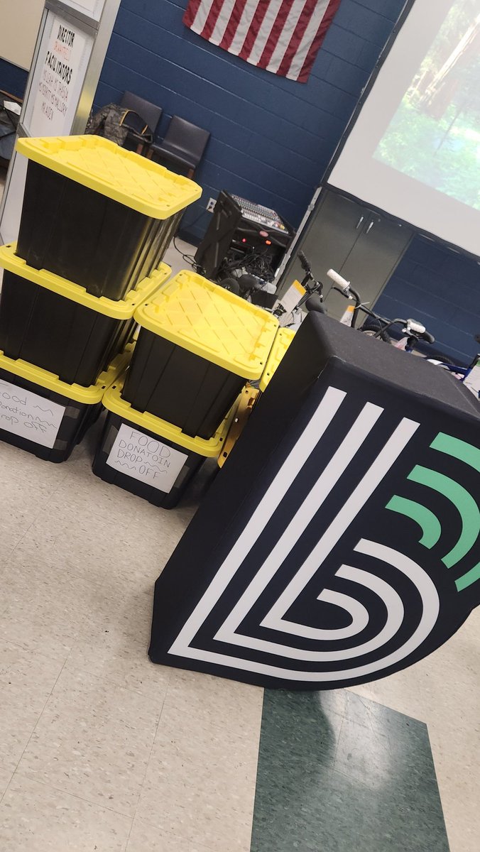 Lutheran Social Services of Northwestern Ohio would like to extend a huge thank you to BBBSNWO, their CEO, Dr. Marvin Whitfield, and the youth of the Empowering Future Leaders Summer Program for hosting a food drive for our Choice Food Pantry these past 3 weeks! #BBBSNWO #LSSNWO