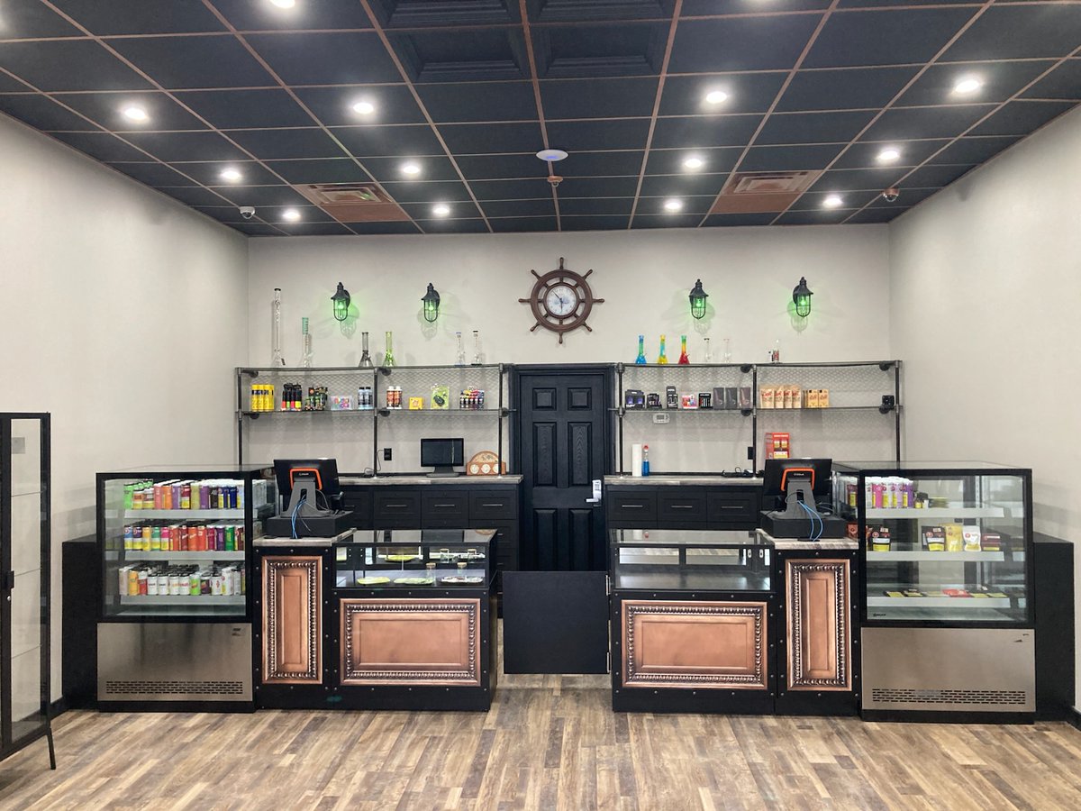 Social_GrandCan's tweet photo. *Informational Purposes*
‼️ NEW LOCATION in Port Dover is now open!
511 Main St. Port Dover, ON
#GrandCannabis #PortDover #NowOpen #NewLocation #OntarioCannabis #CannabisRetail #WeedStore #PortDoverCannabis #LegalWeed #GrandOpening #ShopLocal #420Friendly #SupportLocalCannabis https://t.co/oCK1ZJxt0z