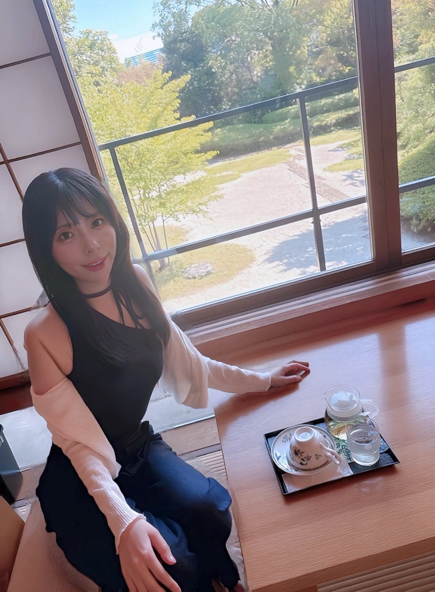 kudounana0620's tweet photo. おはようございます🥰🥰
素敵な週末をー🧝🏻♀️🧝🏻♀️🧝🏻♀️
#ポートレート
#庭園
#templecafe
#temple
#カフェ https://t.co/y3o7pQbvxn