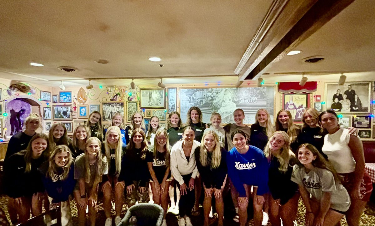 Great team dinner at Buca di Beppo tonight! 

#TEAM