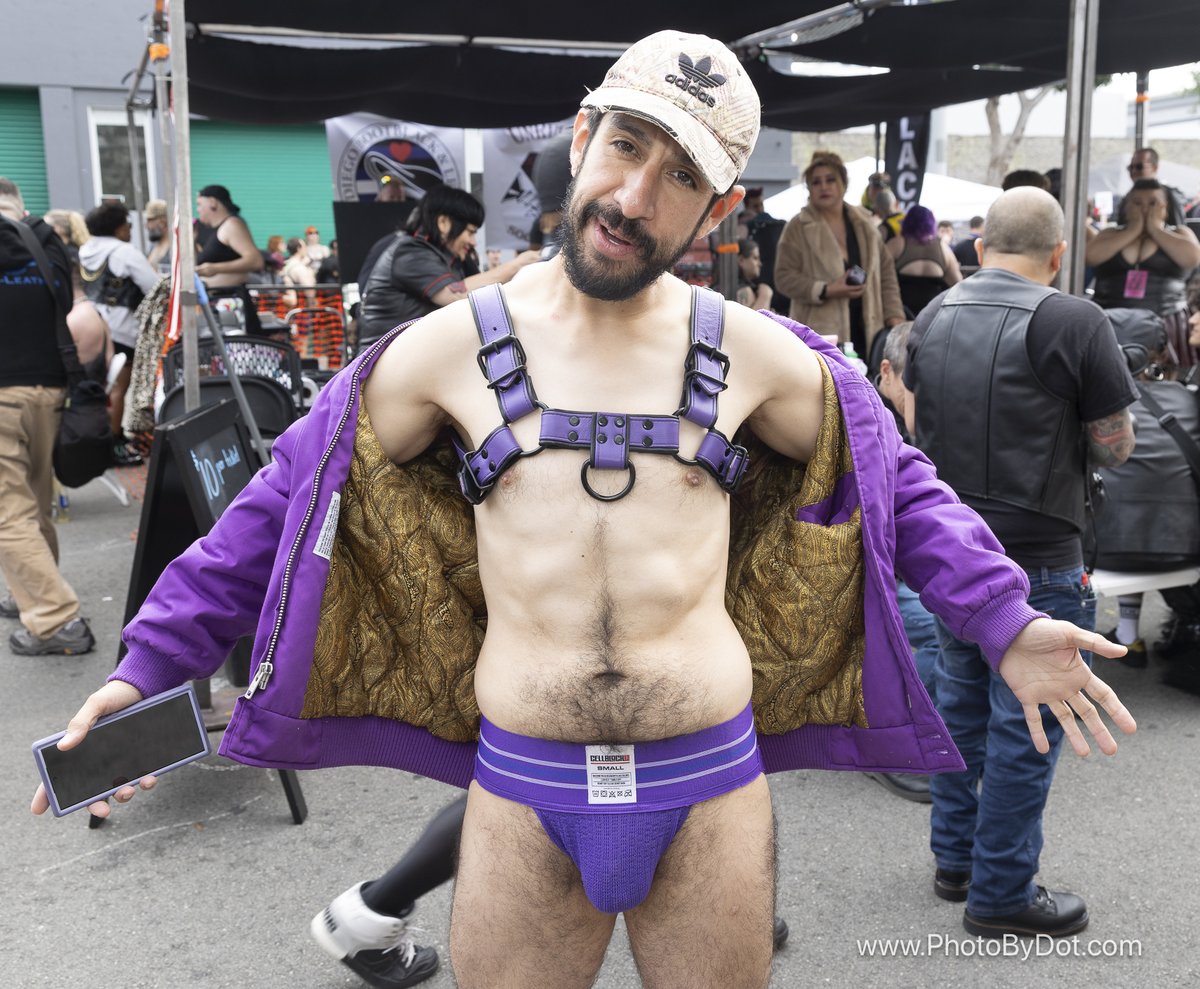 Dot the Photographer tweet media