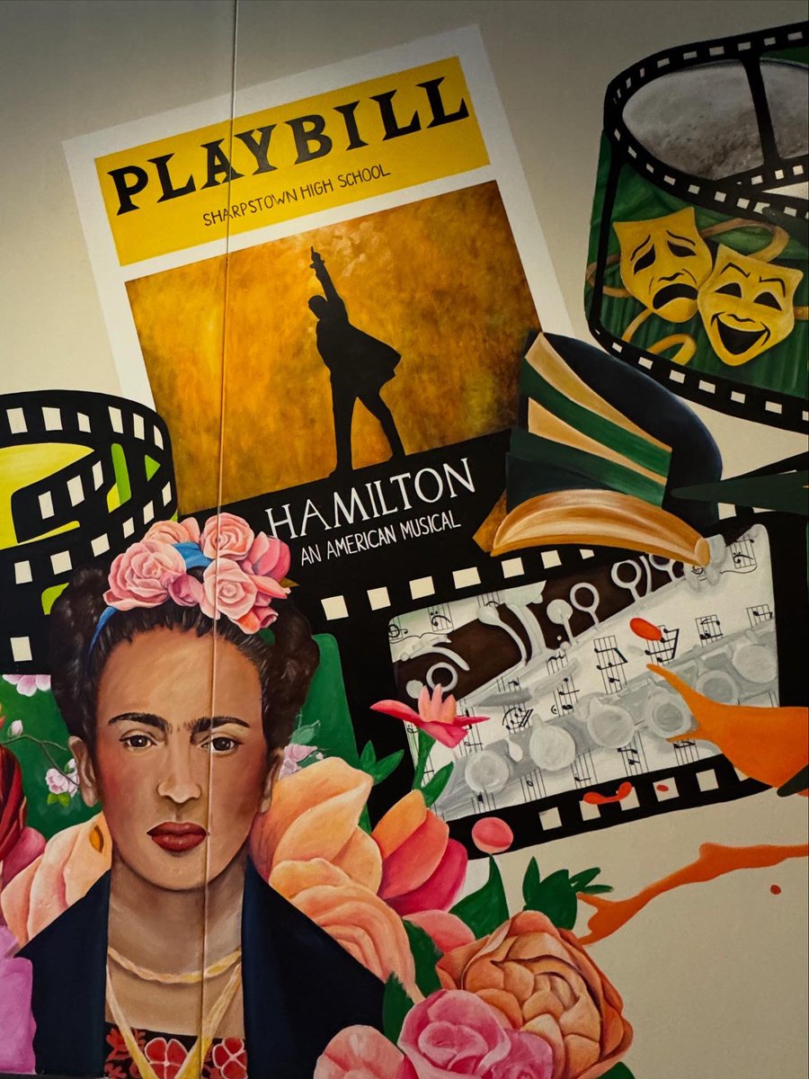 T Bradley Murals tweet media