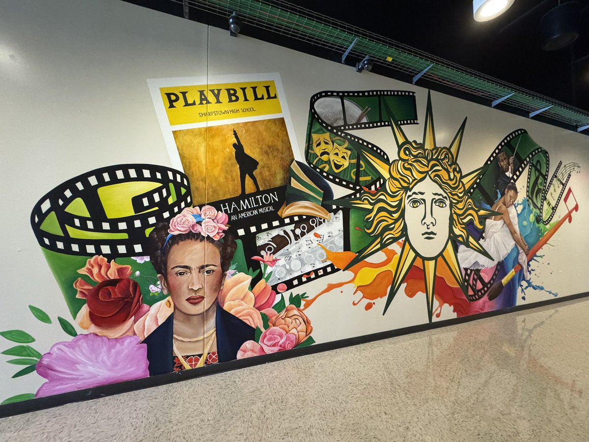 T Bradley Murals tweet media