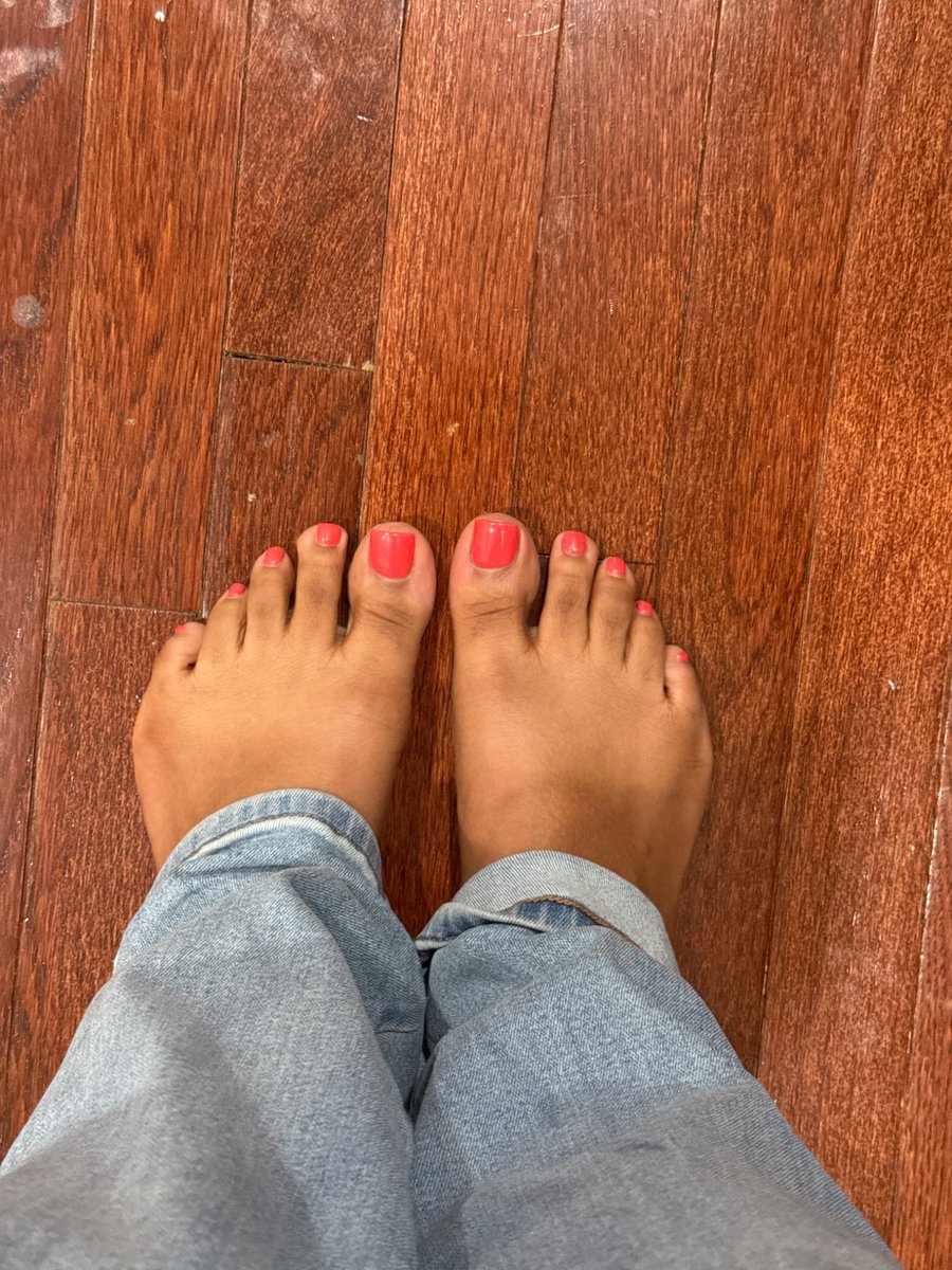 I'm obsessed with my feet, and so should you lol
