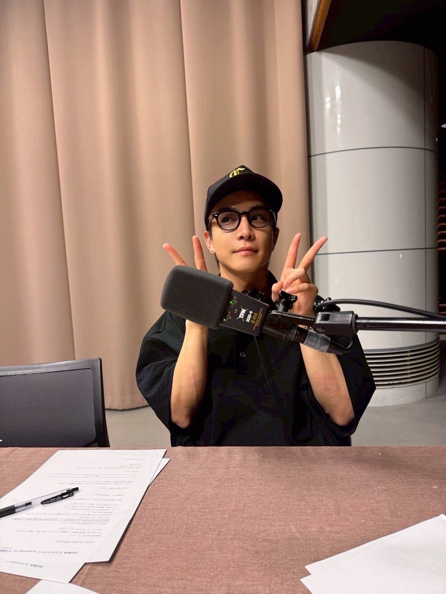 sustaina2_tfm's tweet image. 🌎TOKYO FM
　『岩田剛典 サステナ*デイズ
　　supported by 日本製紙クレシア』🌎

🎙岩田剛典(@T_IWATA_EX_3JSB)

今回もひとり喋り回✨
いただいたメッセージをご紹介📩

聞き逃した方は👇
radiko.jp/share/?t=20250… 
#tokyofm
#サステナデイズ