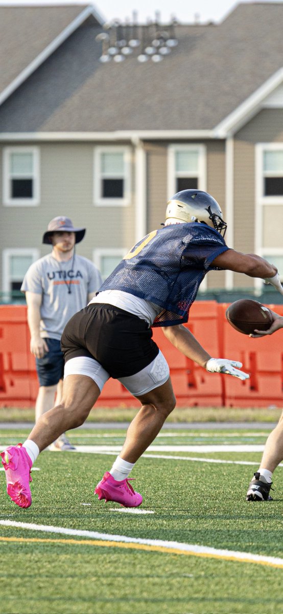 D'marco Santiago tweet media