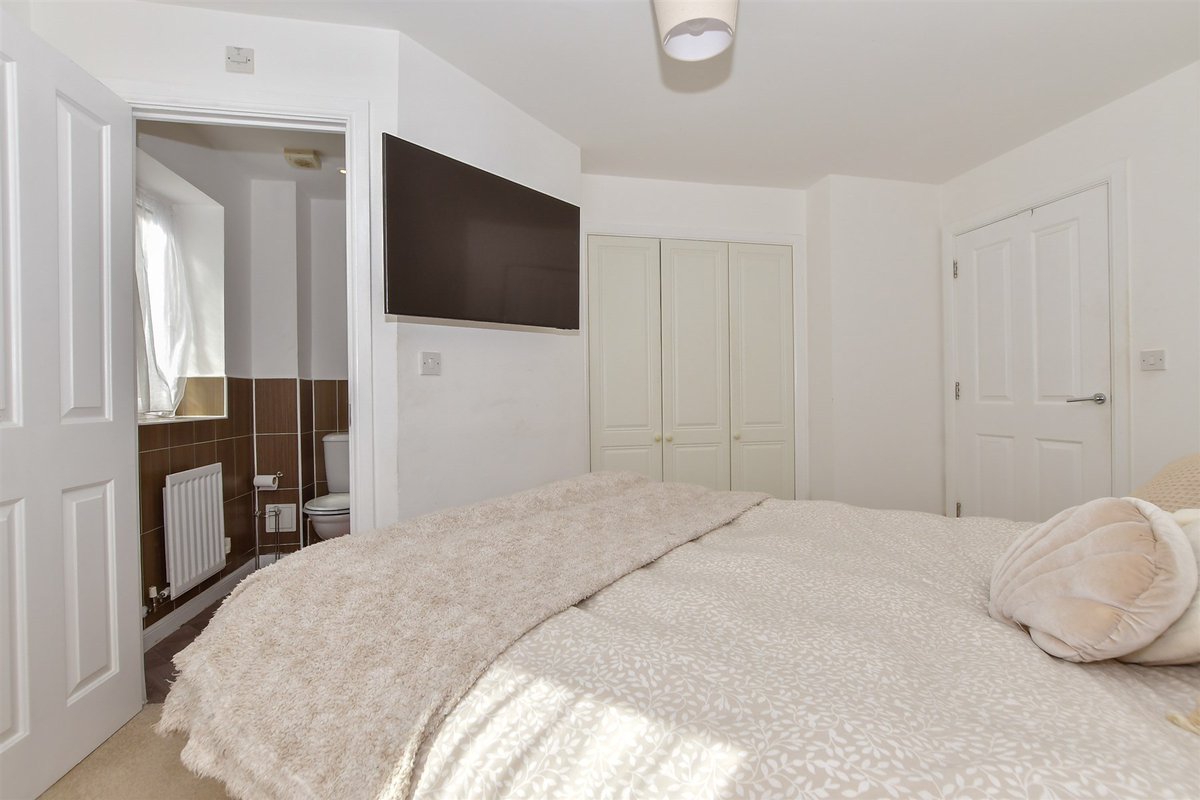 Wards Estate Agents tweet media