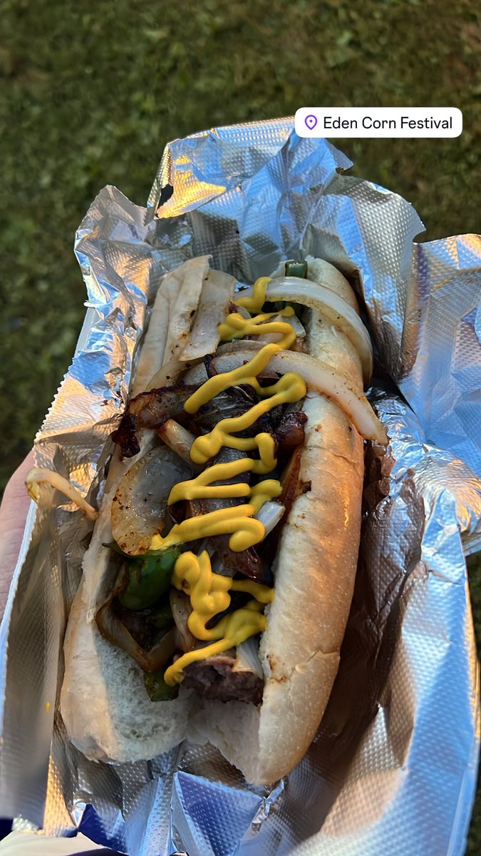 snydxr's tweet photo. you knowwwww #cornfest https://t.co/yTnBMHemgD