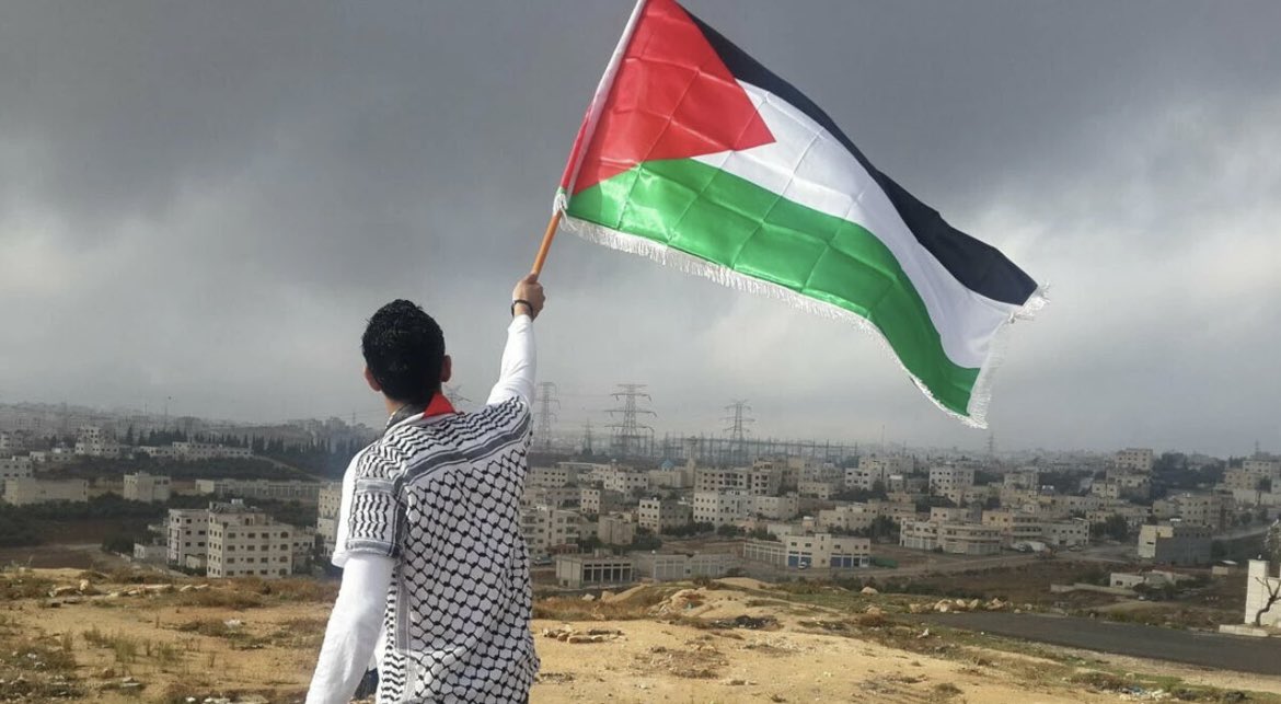 Filistin’in tanınması yalnızca sembolik bir jest değil; Batı merkezli sistemin bugüne dek göz ardı ettiği yapısal adaletsizliklere karşı bir vicdan çağrısıdır.

Filistin halkı için tanınma, sürgünle, işgalle ve kuşatmalarla geçen yılların ardından haklı mücadelelerinin evrensel