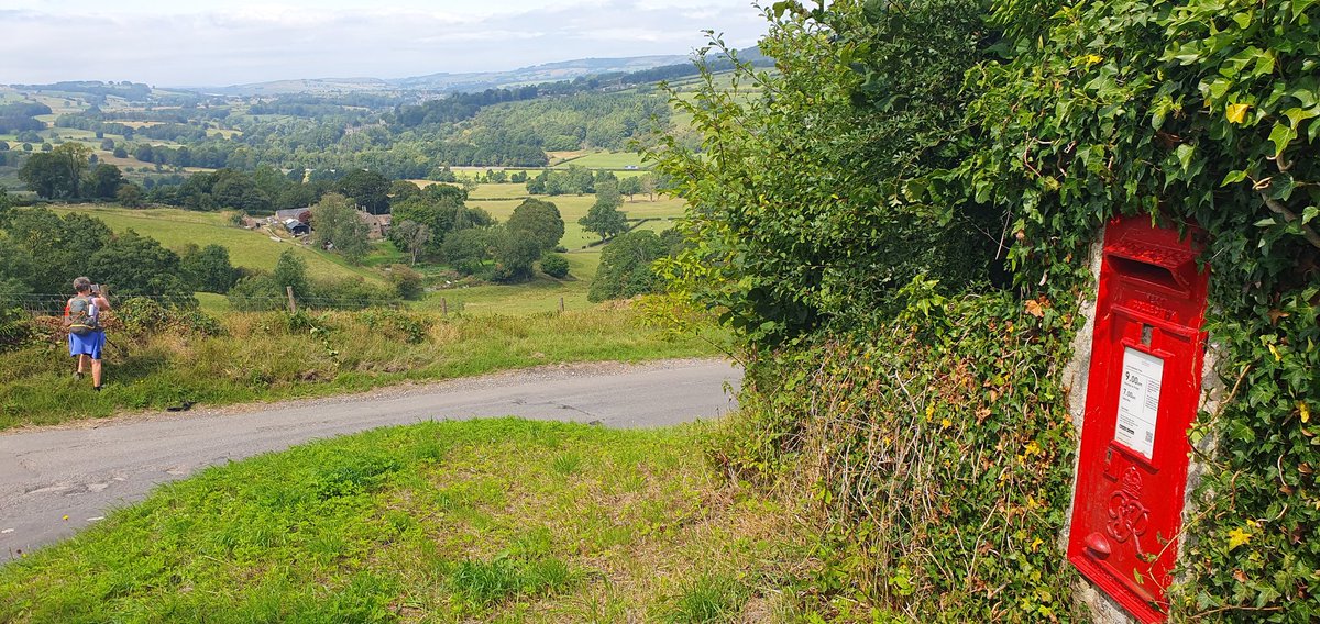 #postboxsaturday A lovely GR one seen in Pilhough, near Rowsley in the Peak District. Nice views towards Bakewell.