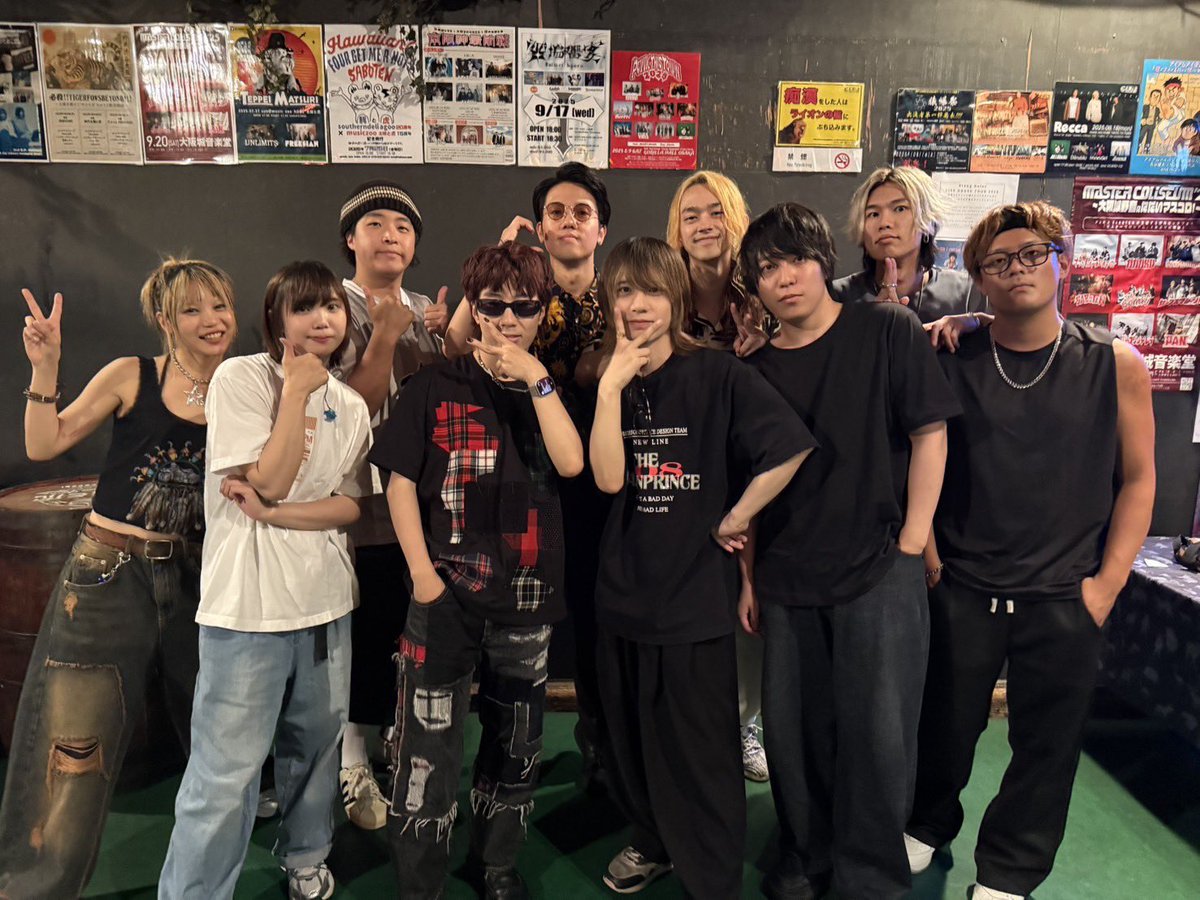 8/1 神戸太陽と虎🐅
Klang Ruler全国ライブハウスツアー

出会って下さった皆様、
Klang Rulerメンバー、
太陽と虎の皆様、

久々神戸で、最高な1日を
ありがとうございました🔥✨

#allinfaze #klangruler