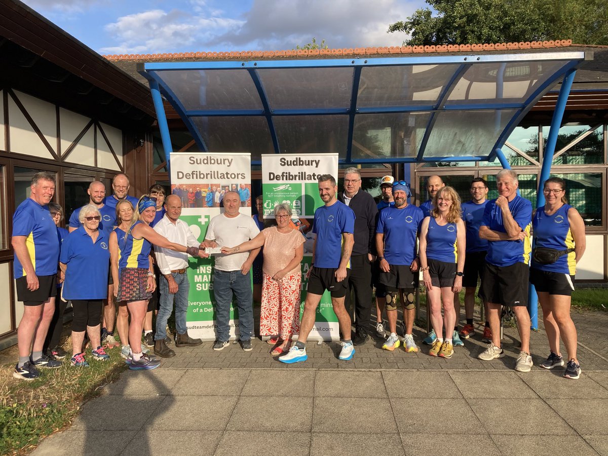 andyread52's tweet image. Sudbury Defibrillators a nationally Registered Charity is being supported by local business &amp;amp; groups to
have à defibrillator installed &amp;amp; accessible 24/7 within 2 minutes of every Sudbury house and business.