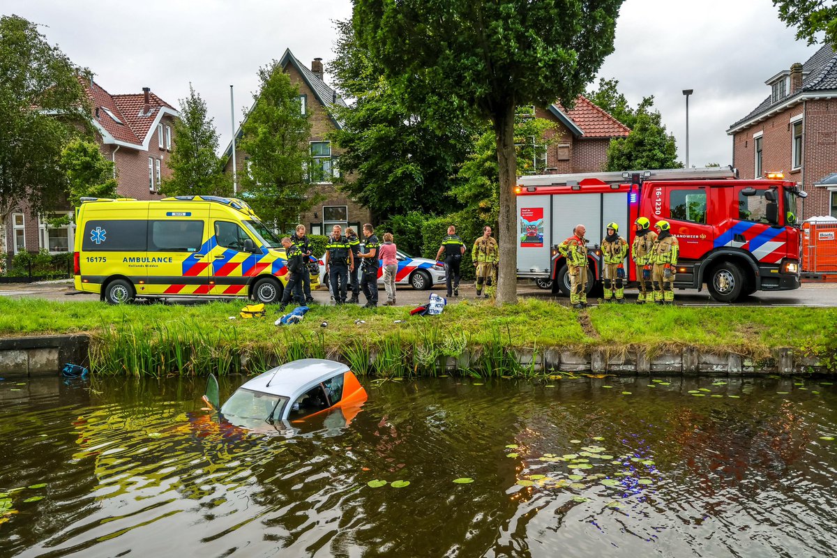 District 16 tweet media