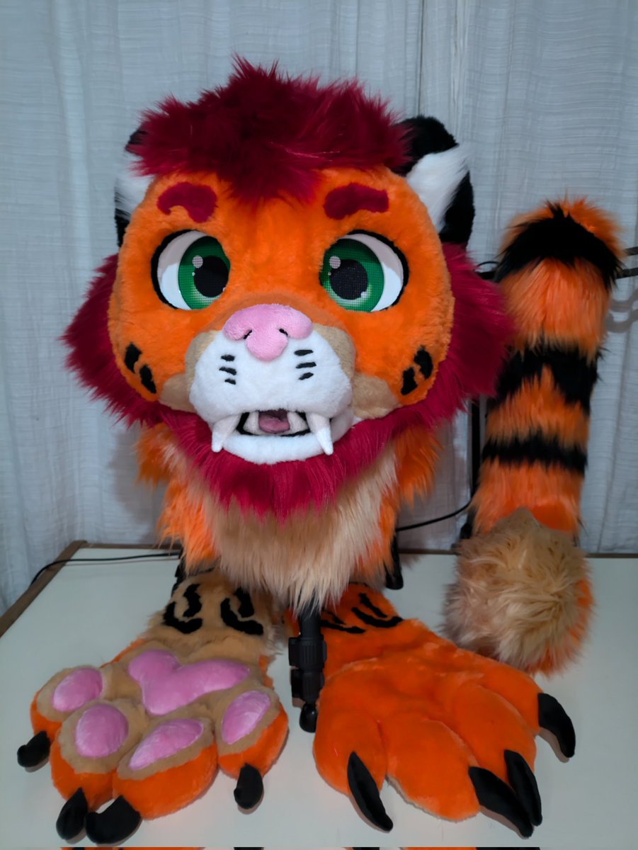 LightBlueStudio's tweet photo. Mini partial commission https://t.co/Ao0aSoLUHR
