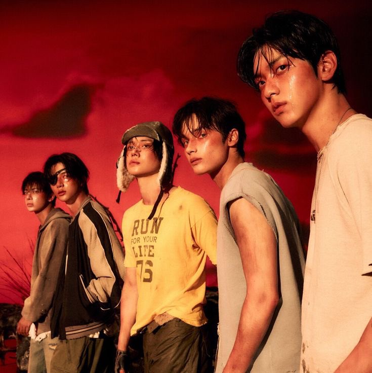 soobiniphile's tweet image. post this bc no one will notice 😛😛😛