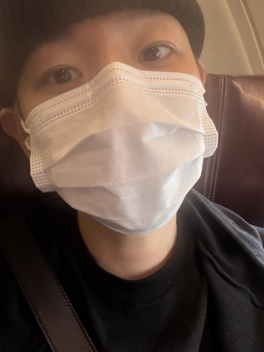 xunhuas's tweet photo. Both Baekhyun and Junmyeon are in Sydney, Australia right now! 🇦🇺 https://t.co/Q3hvs5kxYz
