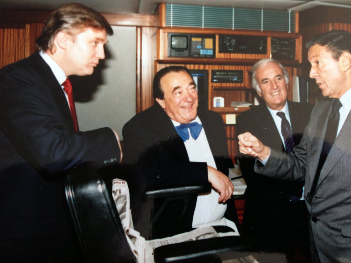 Phillipsigma's tweet image. Robert Maxwell Ghislaine Maxwell's dad is in the blue tie. Robert Maxwell worked for the Israelis. Epstein was Jewish and so was the judge that blocked the release of the grand jury testimony. Americans pay avg 7% for a house loan. Israelis pay no interest for Americans to defend…