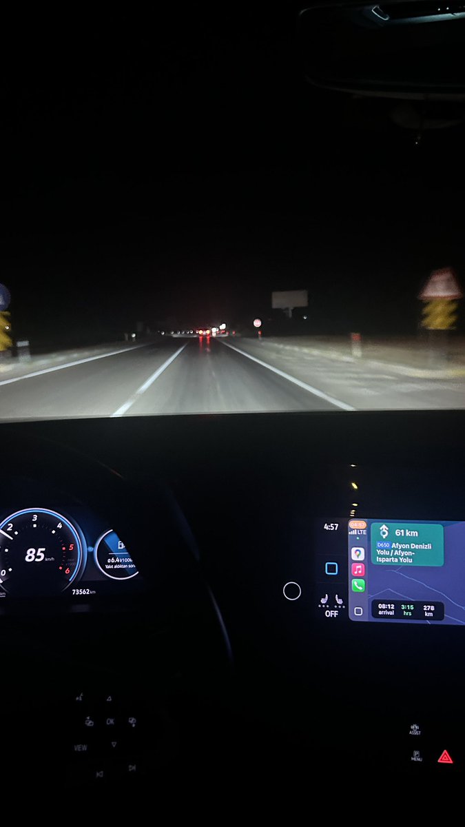 Maalesef ki kafayı toplayacak başka aktivitemiz yok. Bir ben kaldım bir ben,  ortasında gecenin hiç uyumamış ben. 
Yolcu duası ✉️