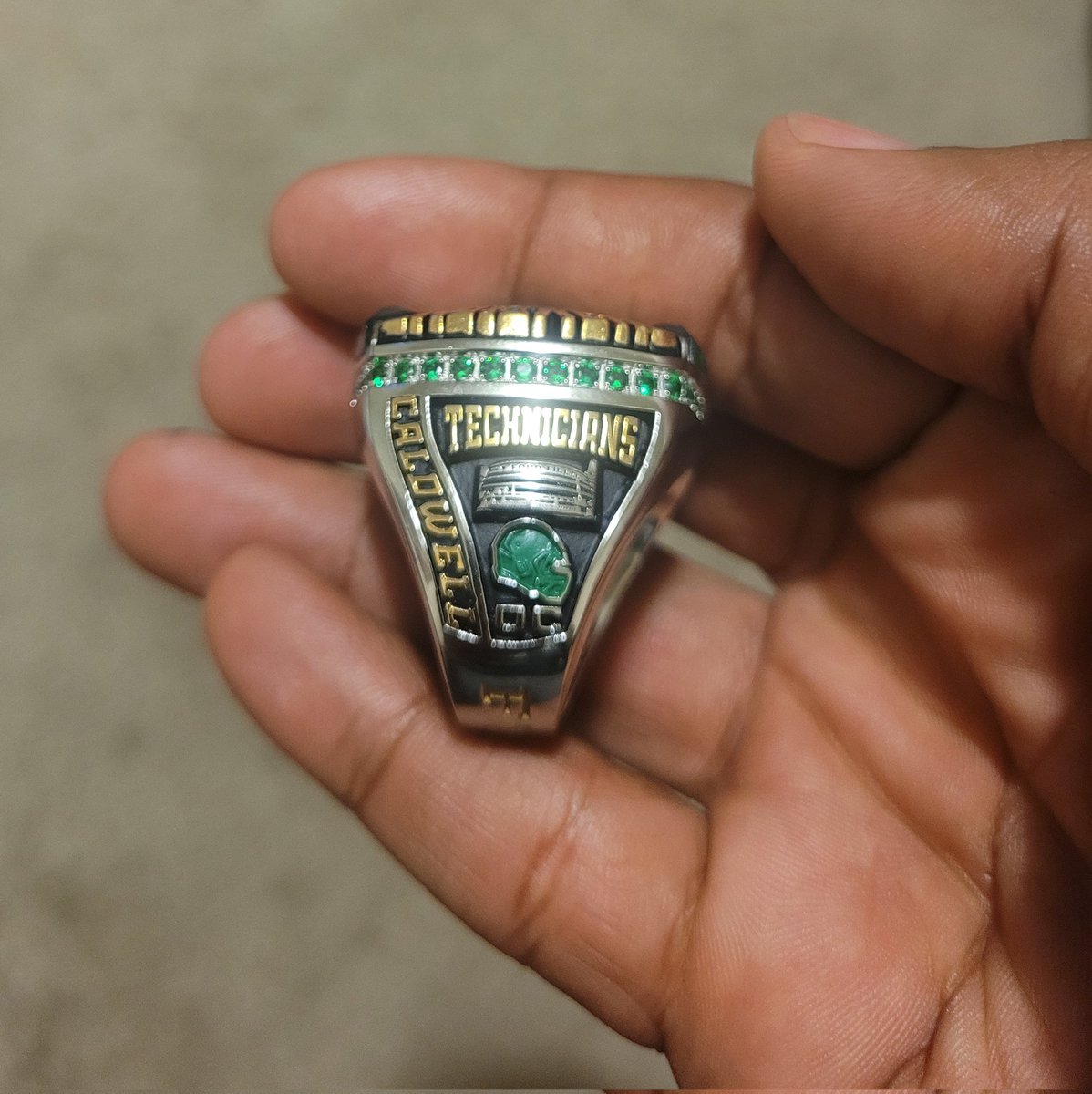 Coach Ca$h (@coach_cash_) on Twitter photo Finally! 🙌🏽 💍💍💍💍 Finally! 🙌🏽 💍💍💍💍