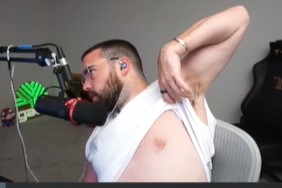 Friday night with <a href="/Coty_with_a_T/">ㄈㄖㄒㄚ</a> ... 

<a href="/picNICKbasket_/">picNICK</a>  is getting freaky... 

Get in here!

kick.com/picnickbasket