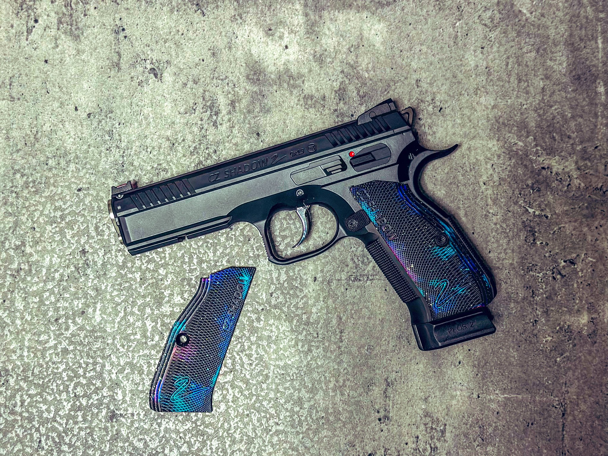 CZ Shadow 2 アルミグリップ　実銃用 安く 買う 方法ゲーム・おもちゃ・グッズ - CZ Shadow 2 アルミ