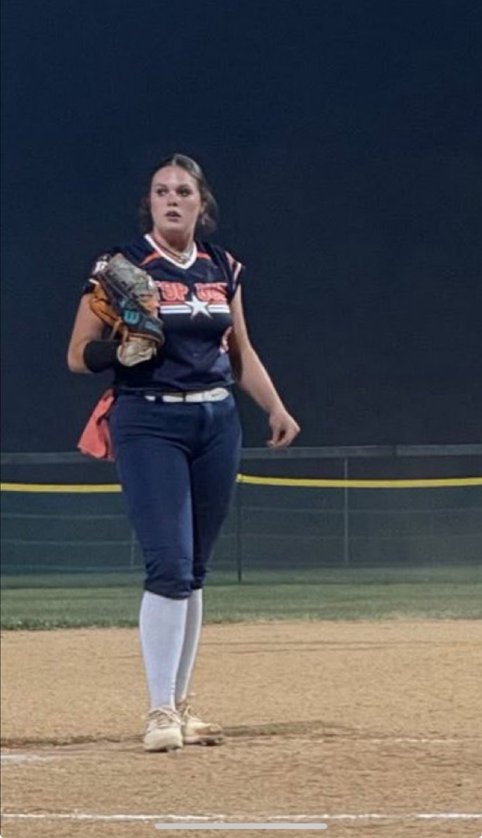 Top Gun National 18U (@tga_turner) on Twitter photo The next returner to the <a href="/topgunfastpitch/">Top Gun Fastpitch</a> National Program is a 5’9” LHP out of Missouri:
2027 LHP <a href="/MollyMunson_18/">Molly Munson</a>
Molly is a true gamer! She loves to go right at hitters with her outstanding combination of curve, screw, drop, and change. Her ability to induce ground ball The next returner to the <a href="/topgunfastpitch/">Top Gun Fastpitch</a> National Program is a 5’9” LHP out of Missouri:
2027 LHP <a href="/MollyMunson_18/">Molly Munson</a>
Molly is a true gamer! She loves to go right at hitters with her outstanding combination of curve, screw, drop, and change. Her ability to induce ground ball