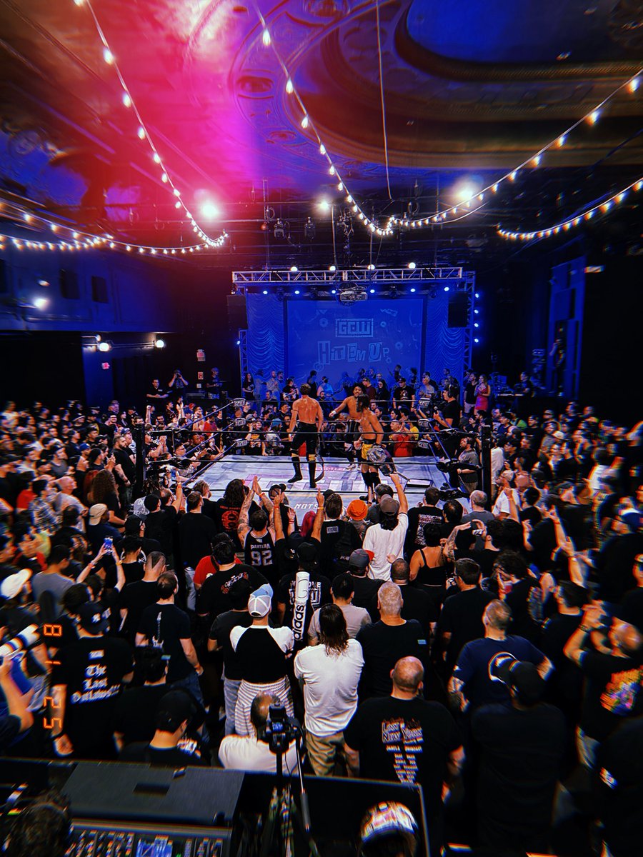 This venue

Is God tier

#GCWHitEmUp