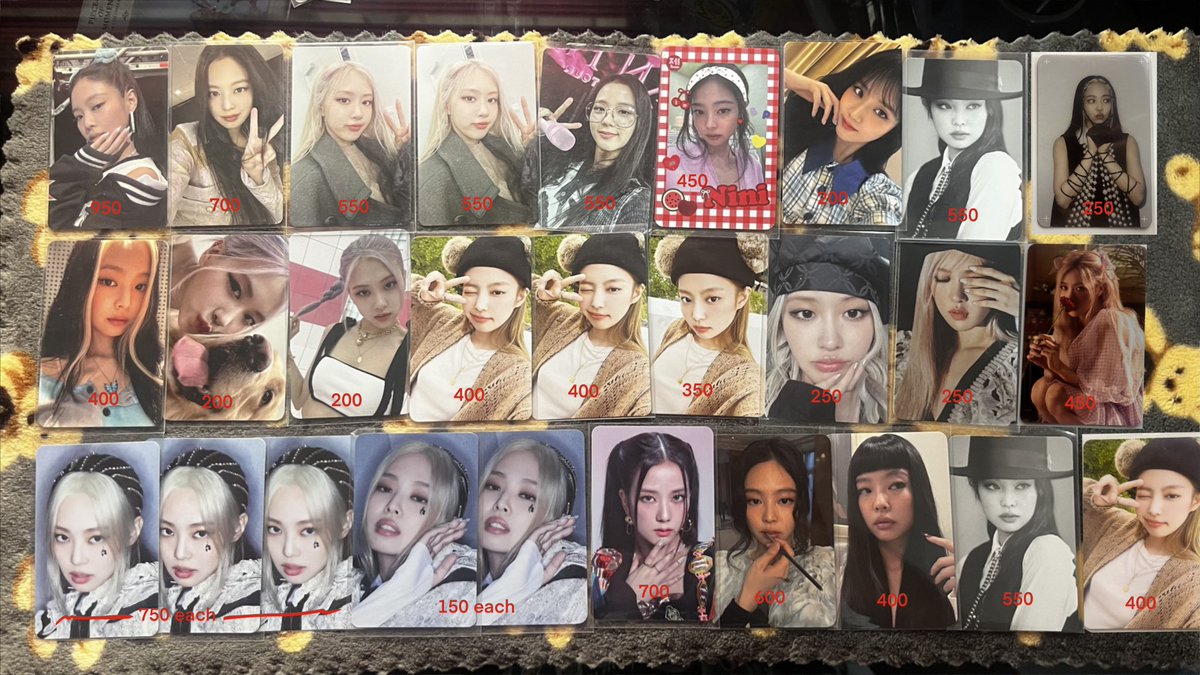 jnskuma's tweet photo. must take all 

wts lfb ph 

blackpink photocards set
— ₱17,648

• sold as set only
• can ship to diff address! 
• 7days res. with dp/prio payo 

mop: bpi
mod: jnt
loc: laguna https://t.co/EIVaM5xPOu