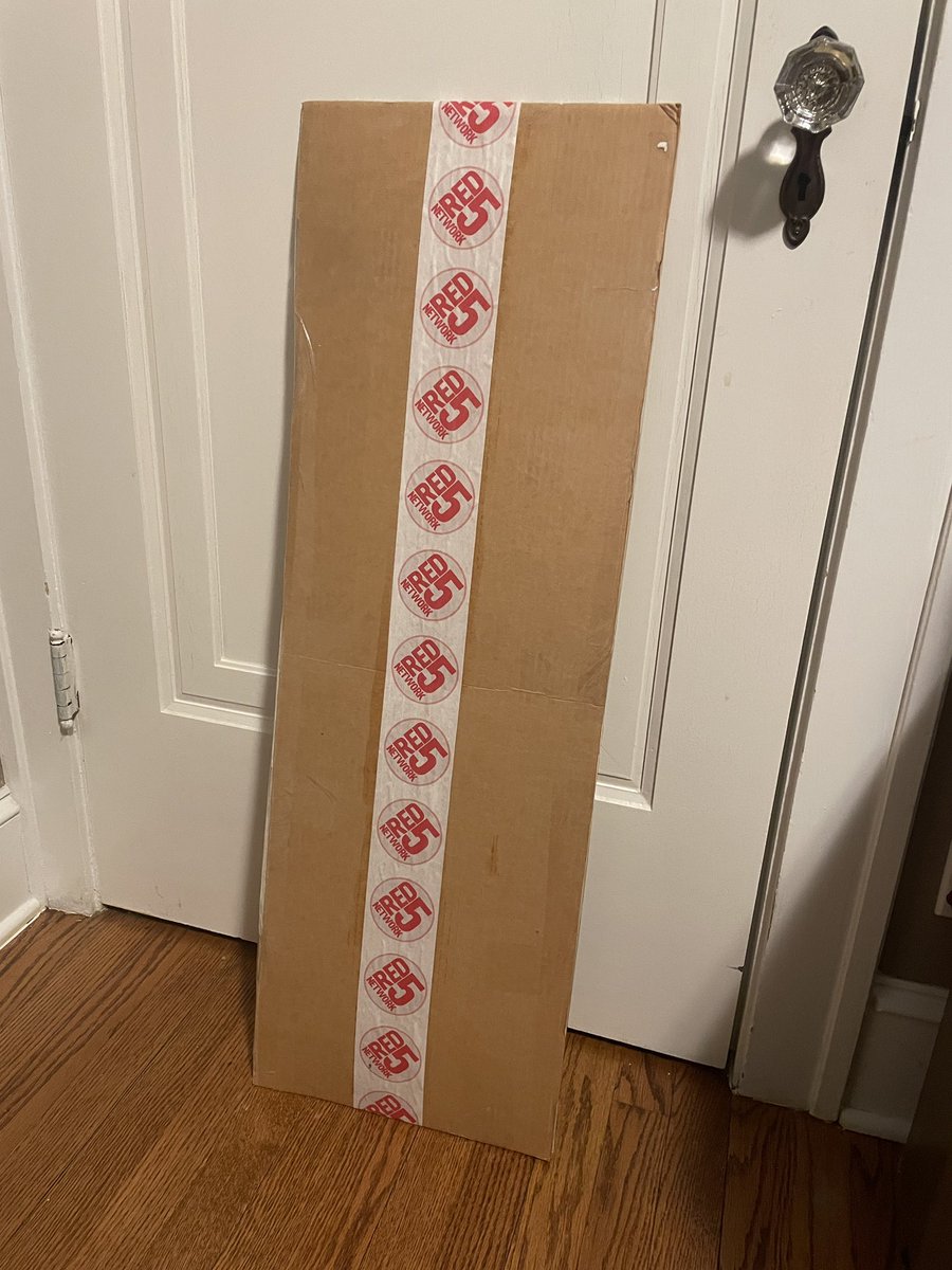 What could this be? And who is the recipient? I’m sure we’ll find out soon once the recipient receives said ship shipment. #WeAreRed5 🤔😳🤷🏻‍♂️😎
