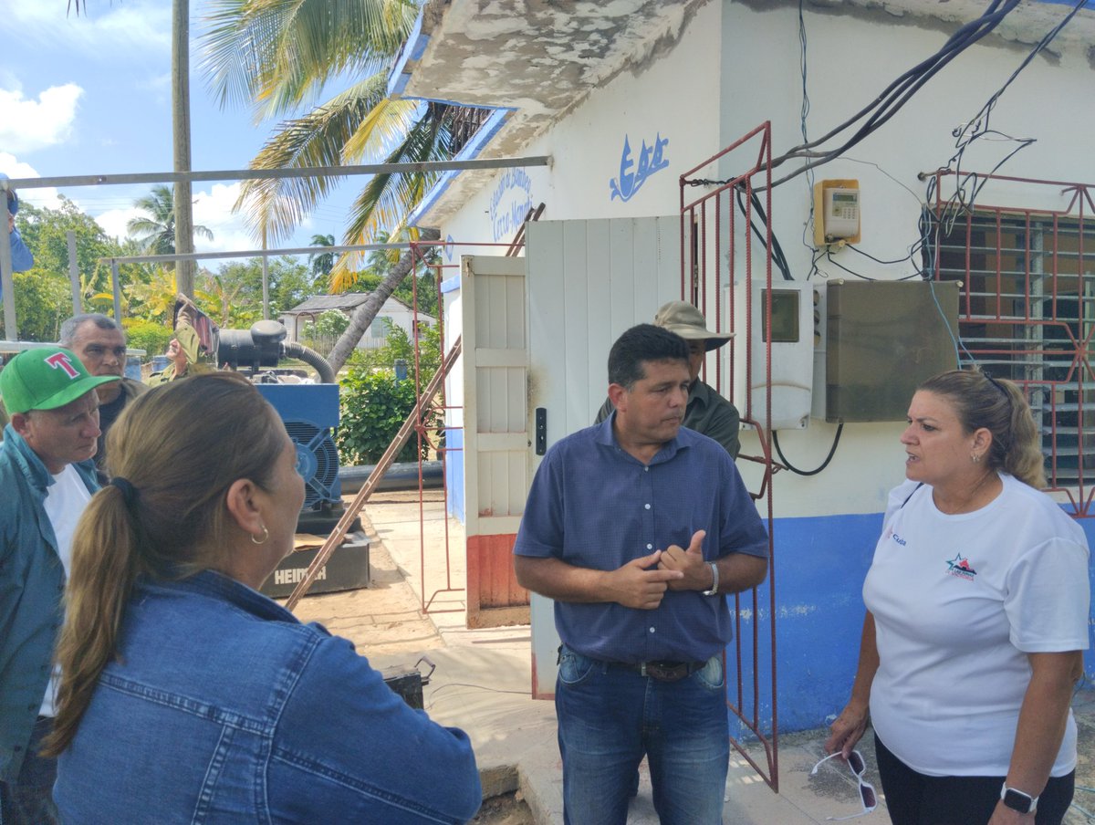 Oleidys Saucedo Licea (@oleidyslicea) on Twitter photo Acompañamos a la Gobernadora Yelenys Tornet Menéndez en recorrido por el municipio de Manatí, donde se chequeó la estación de bombeo del cerro y las instalaciones de Campismo los Pino y el Lago Azul
#PorLasTunasLaVictoria
#Verano2025
<a href="/LorenzoOsbel/">Osbel Lorenzo</a> <a href="/YelenysLasTunas/">Yelenys Tornet Menéndez</a> Acompañamos a la Gobernadora Yelenys Tornet Menéndez en recorrido por el municipio de Manatí, donde se chequeó la estación de bombeo del cerro y las instalaciones de Campismo los Pino y el Lago Azul
#PorLasTunasLaVictoria
#Verano2025
<a href="/LorenzoOsbel/">Osbel Lorenzo</a> <a href="/YelenysLasTunas/">Yelenys Tornet Menéndez</a>