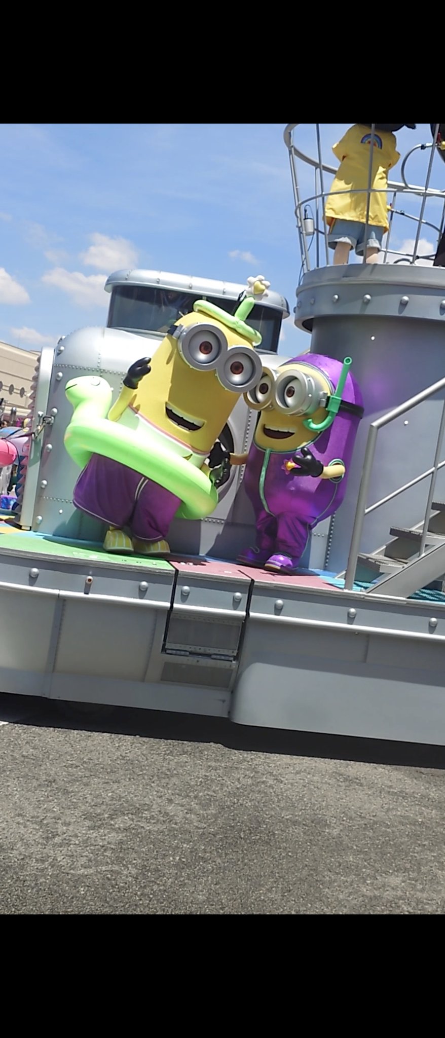 ミニオン - Search / X