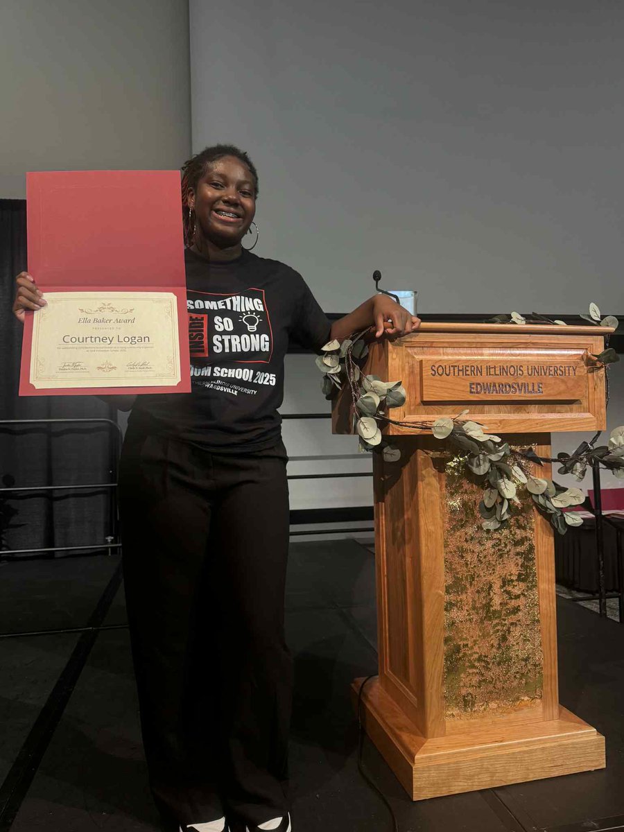 Courtney Logan (2031) (@clogan2031) on Twitter photo Tonight, I was honored to receive the Ella Baker Award from the SIUE Freedom School!
I’m incredibly blessed and grateful to be recognized with such a prestigious and meaningful award. 🙏🏽✨
#EllaBakerAward #FreedomSchool #SIUE Tonight, I was honored to receive the Ella Baker Award from the SIUE Freedom School!
I’m incredibly blessed and grateful to be recognized with such a prestigious and meaningful award. 🙏🏽✨
#EllaBakerAward #FreedomSchool #SIUE