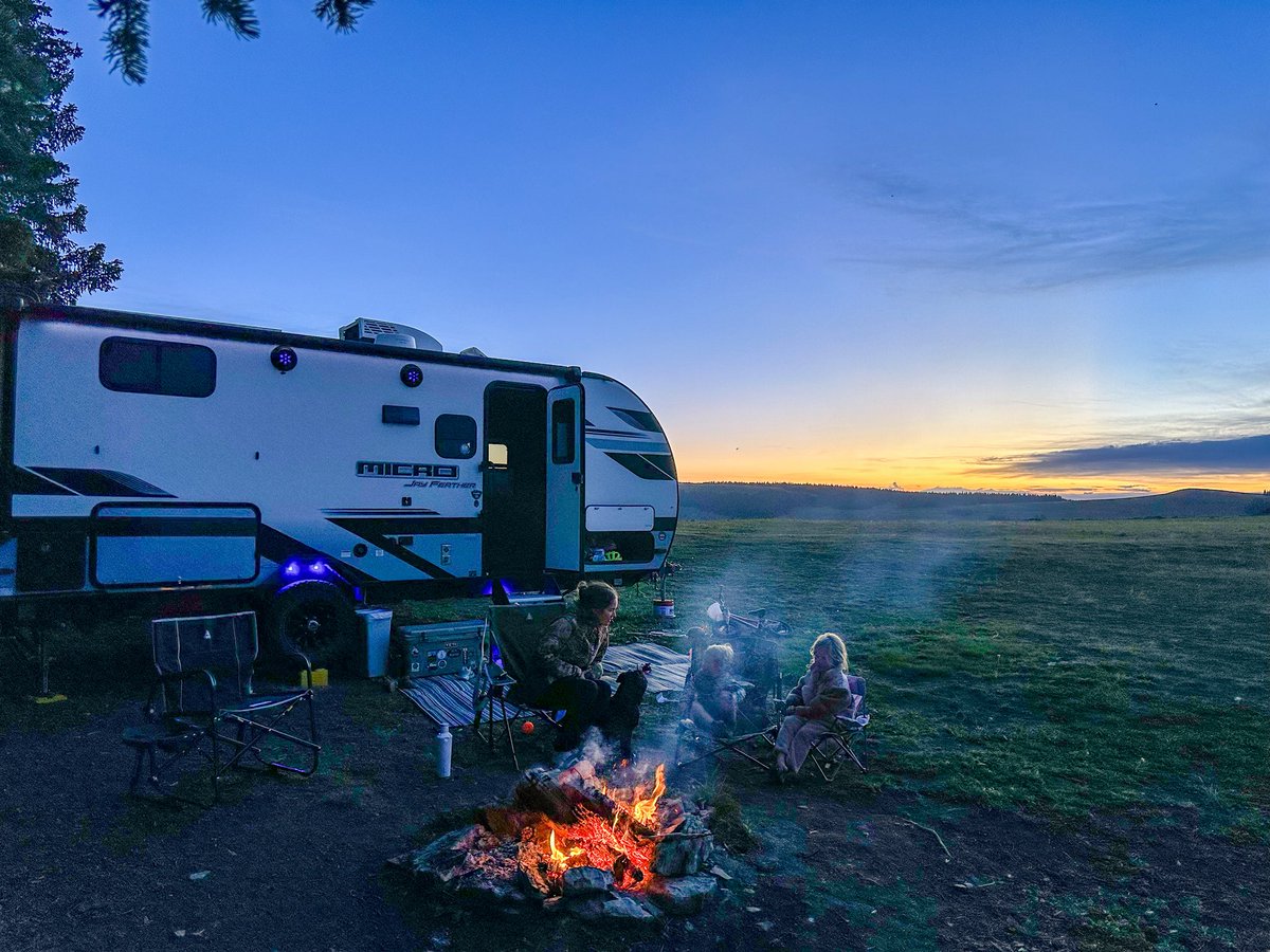 One of the many great things about public lands is you can camp without reservations, or checking in, or seeing another camper for miles