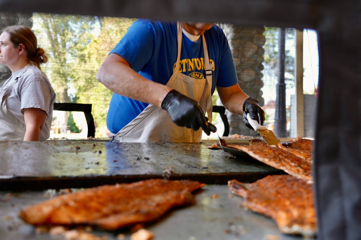 Lt. Gov. Deidre M. Henderson (@lghendersonutah) on Twitter photo A decades long tradition, the Payson Salmon Supper brings thousands of people together each summer. I loved seeing so many friends and making new ones! A decades long tradition, the Payson Salmon Supper brings thousands of people together each summer. I loved seeing so many friends and making new ones!