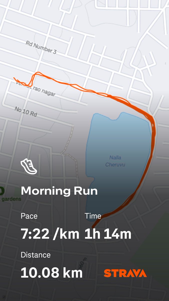 pavanmarni's tweet photo. Weekend 10 km run 😀 #kukatpallyrunners #HyderabadRunners #indianroadrunners https://t.co/Pwu2HugMhS