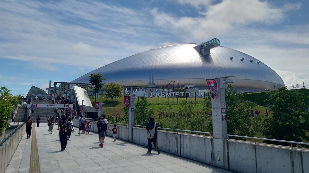 consa1996100 tweet media