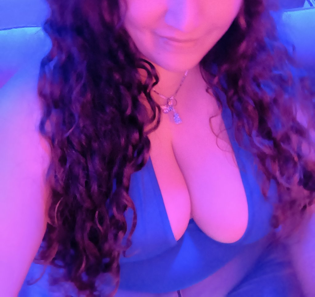 SandryPan tweet media