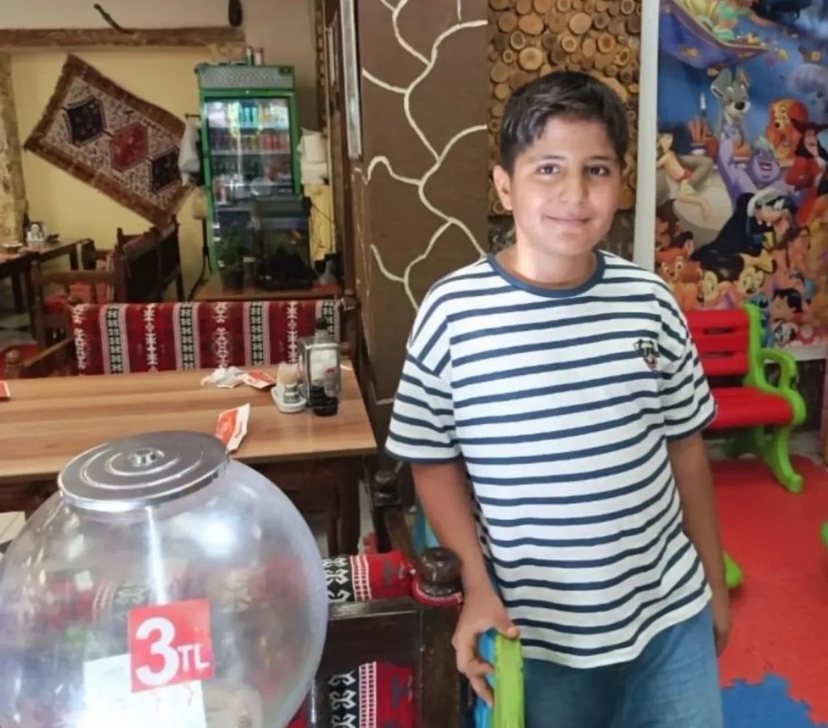 12 YAŞINDA BİR ÇOCUK ÖLDÜRÜLDÜ yavaş çalıştığı bahanesiyle 12 YAŞINDA BİR ÇOCUK