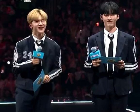 forseokmae's tweet photo. seeing jakkkungz growth as mc together throughout the years makes me so proud of them 🥹 https://t.co/3n0qgaE4c3