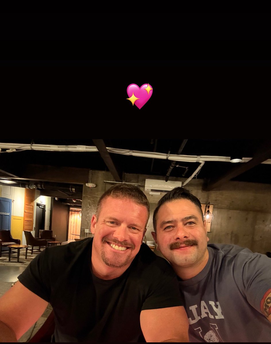 Friday night din din and tinis with my love.!! 😍