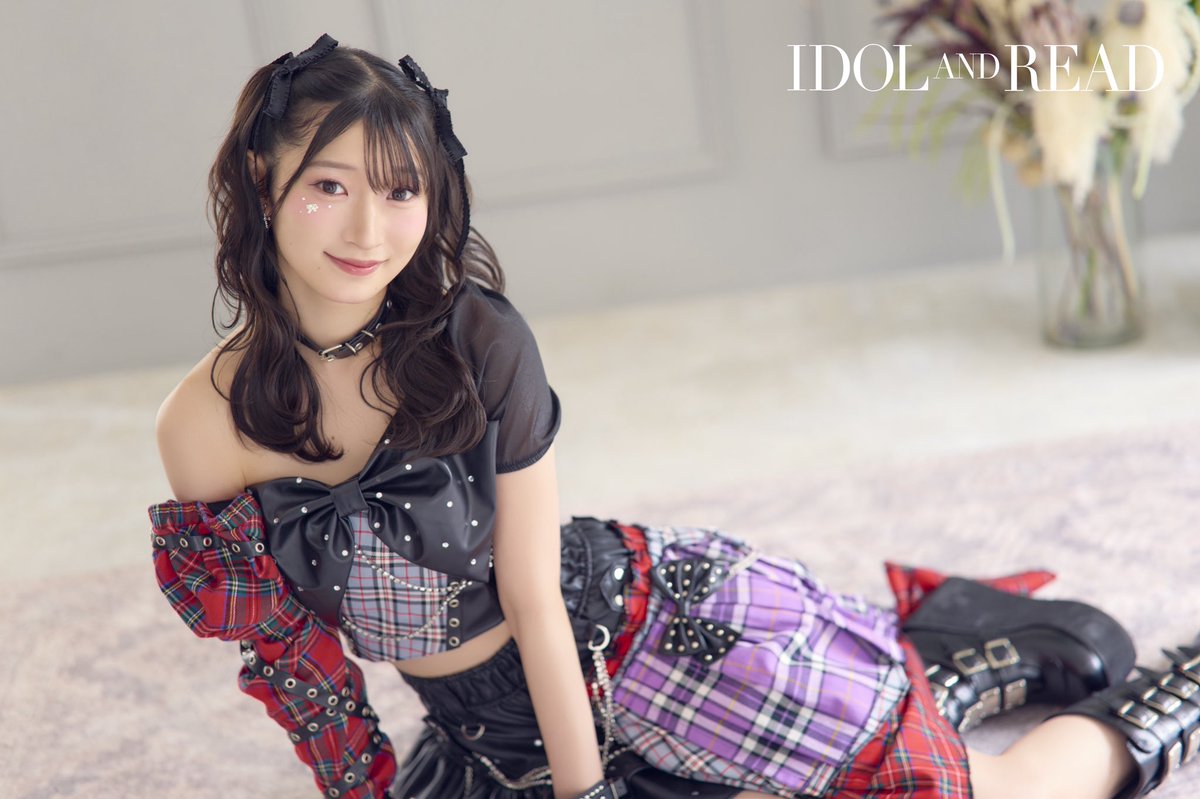【IDOL AND READ 043名言集その6（ #宮本佳林 ）】

「今が一番。それをずっと更新し続けている。今の宮本佳林は無敵のアイドルです！」

続きはこちら👇
Amazon
amazon.co.jp/dp/4401772512

tower
tower.jp/item/6911678

hmv
hmv.co.jp/product/detail…
