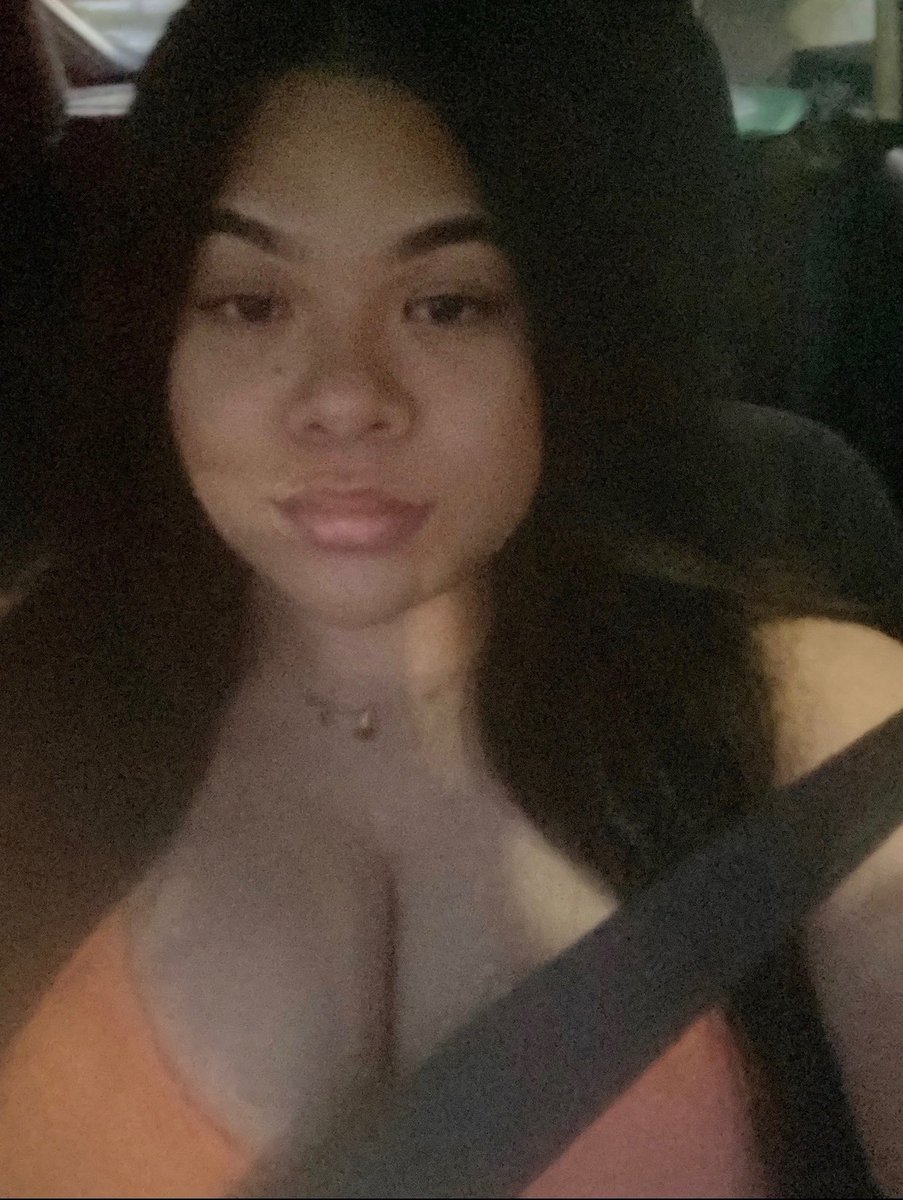 late but happy national gf day to the woman that won’t get the fuck off ROBLOX FISHING SIMULATOR to hang out with me 🩷.