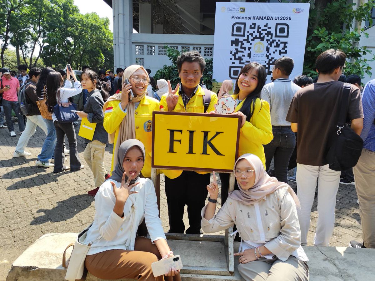 BEMFIKUI_'s tweet photo. Absen yg latihan padus hari ini☝️

#FIKUI https://t.co/ZyT2UtWyoW