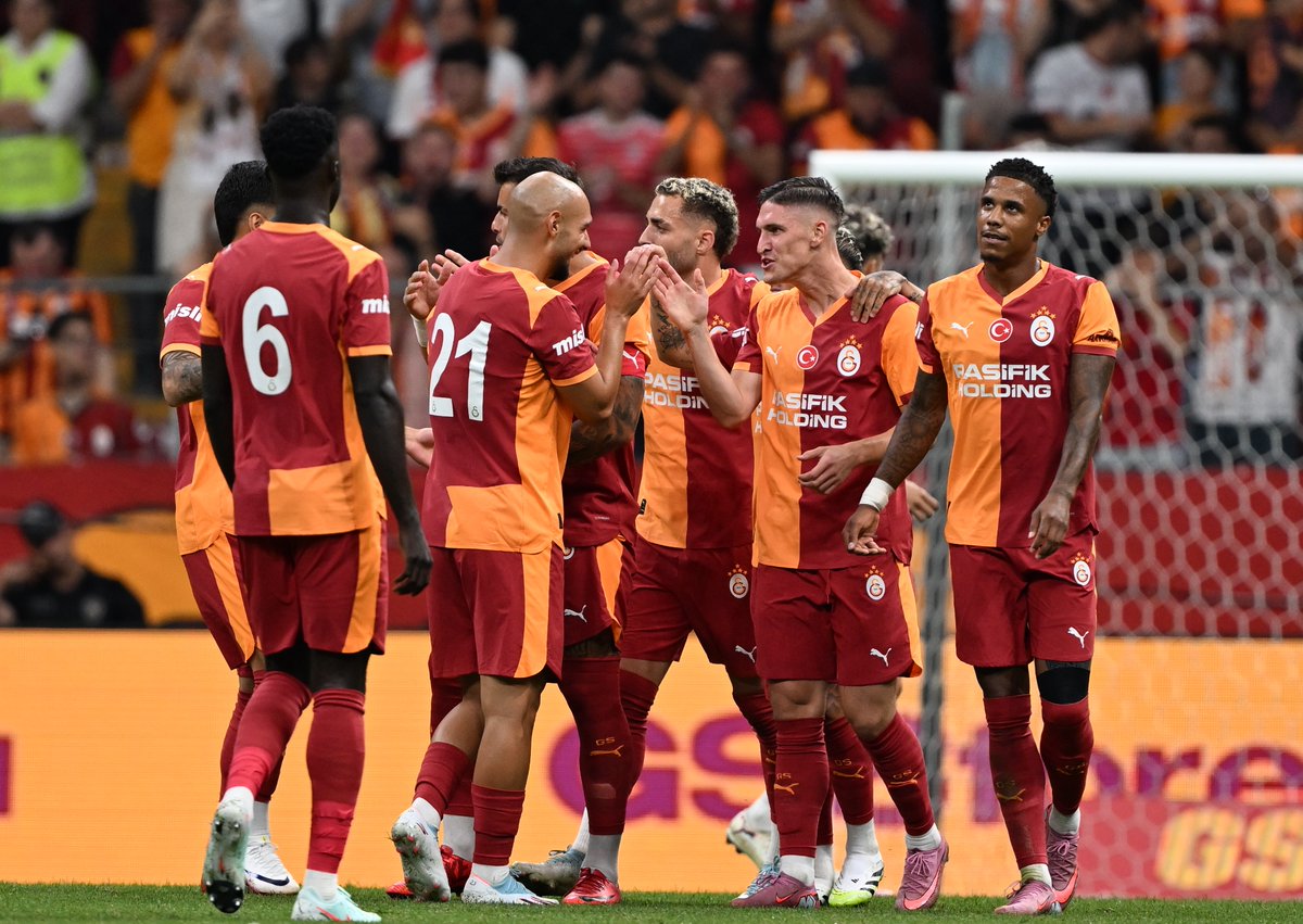 Galatasaray'a Gönül Veren Dostlarımızla Takipleşiyoruz 🥊 

5k Altı Galatasaray Hesabı Olmayana Dek Tüm Galatasaray Taraftarını Bu posta davet ediyoruz 

📌 Beni takip edin 
📌 RT yapın 
📌 Yoruma GT yazın 
📌 Beğenin 

Takip edin anında gt vardır