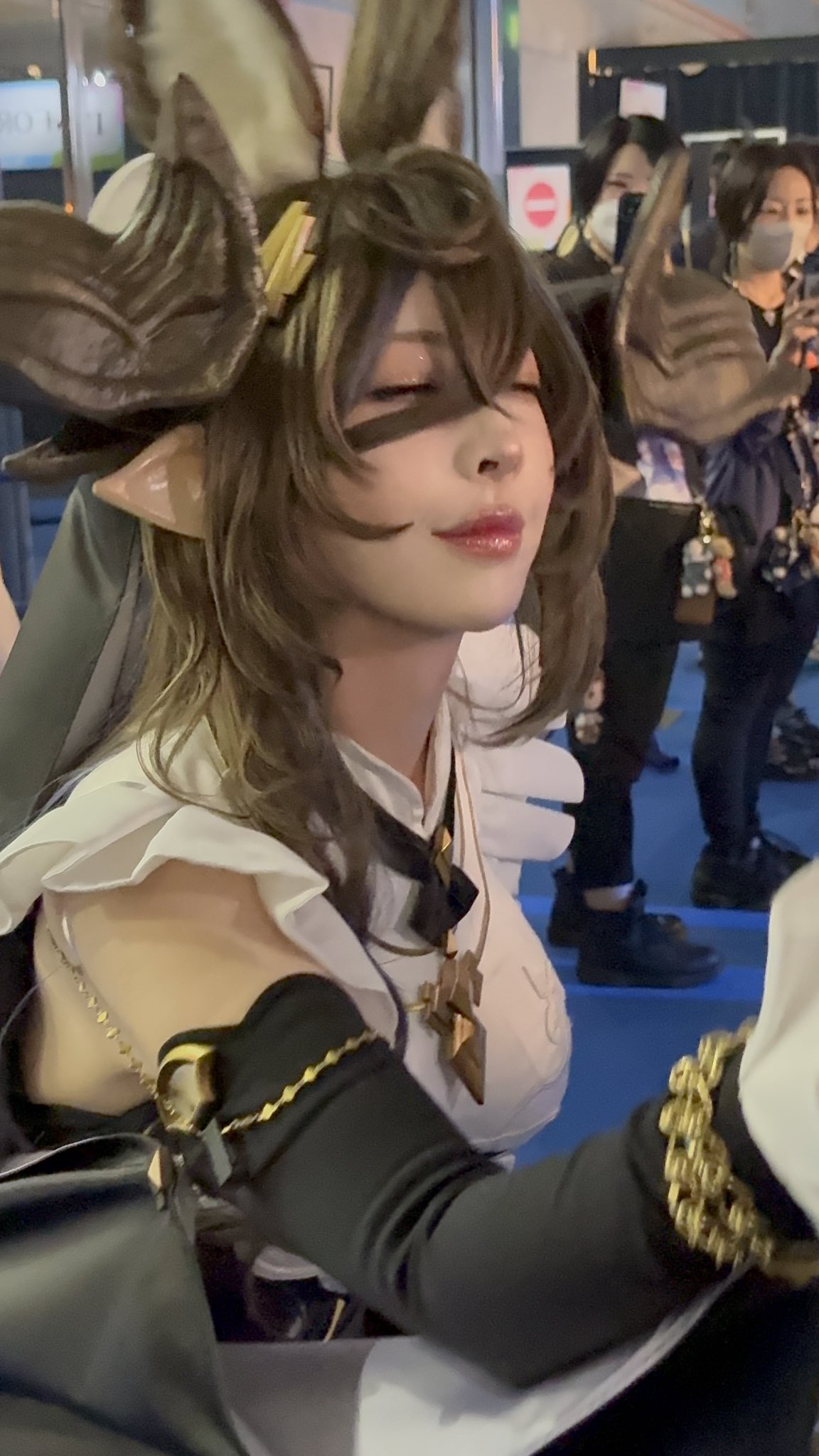 みぃこ コスプレ写真集 コスプレイヤー グラブルコスプレ 5冊＋チェキ Highlights von みぃこ🎀 (@mmm_mii_) / X